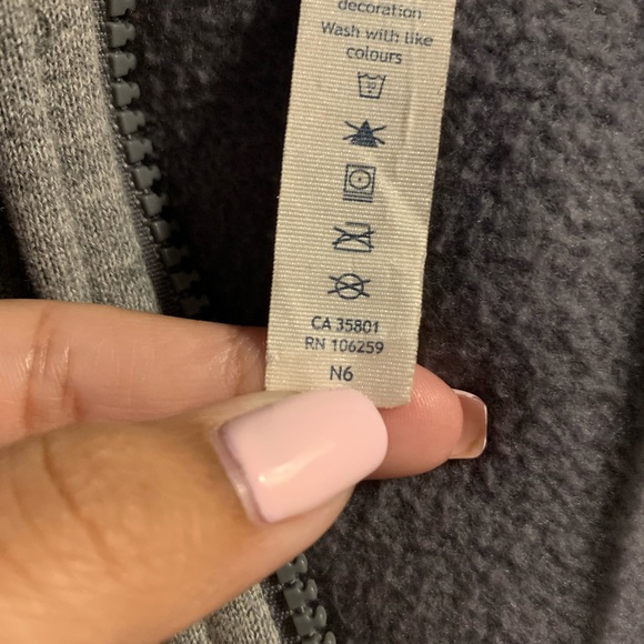 Lululemon Sweater - Picture 7 of 9